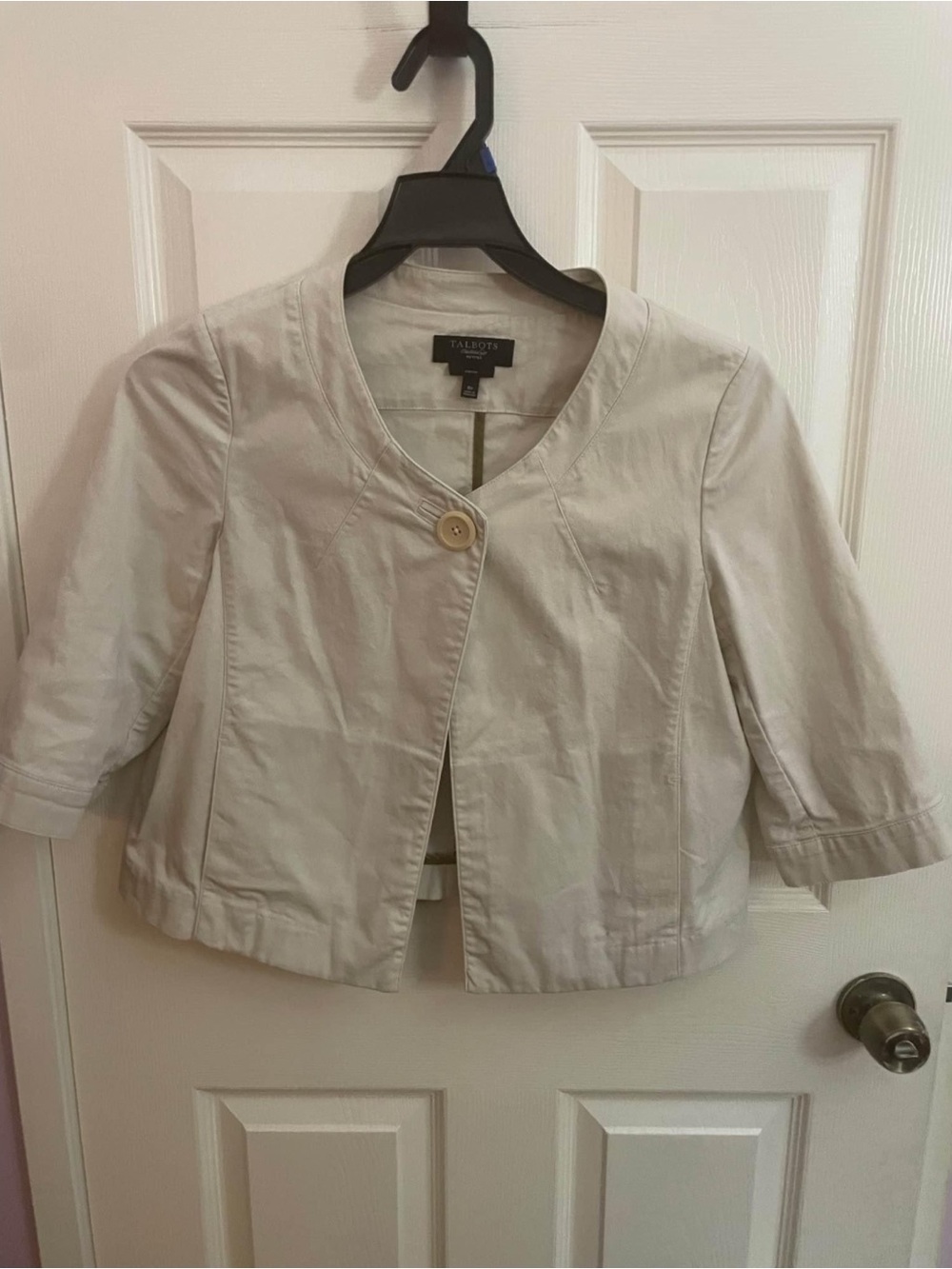 Talbots Light Cream Cropped Blazer with Single Button